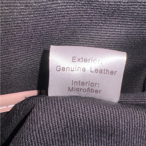 Aallyn Elara Leather Convertible Bag in Blush / Gold - Picture 13 of 16